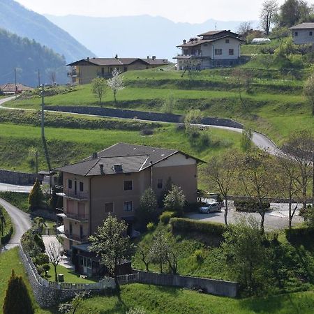 B&B La Vittoria Crone ภายนอก รูปภาพ