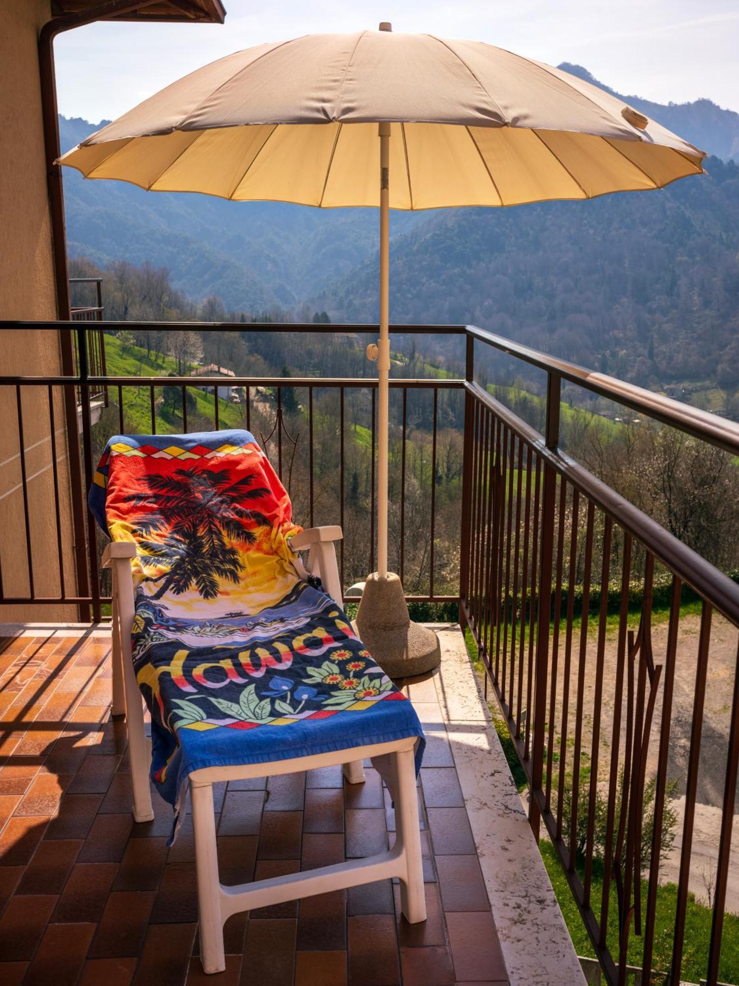 B&B La Vittoria Crone ภายนอก รูปภาพ
